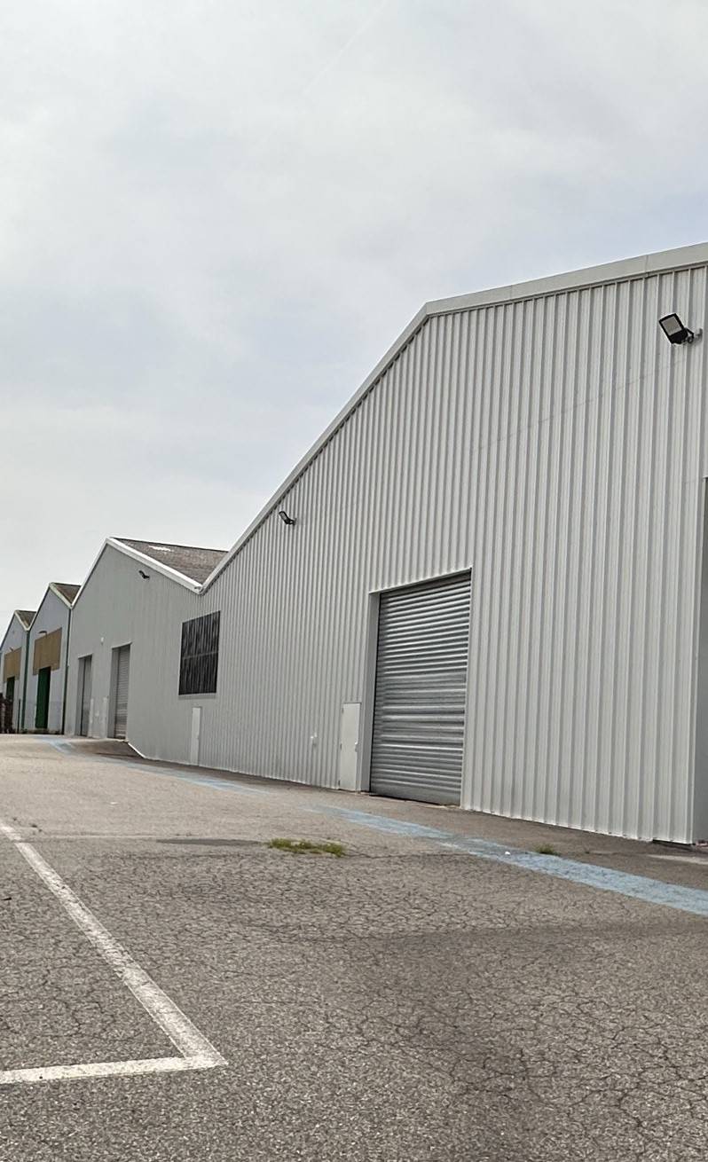 Entrepôt logistique et industriel 7 500 m² à vendre au cœur de Toulouse - Zone industrielle dynamique